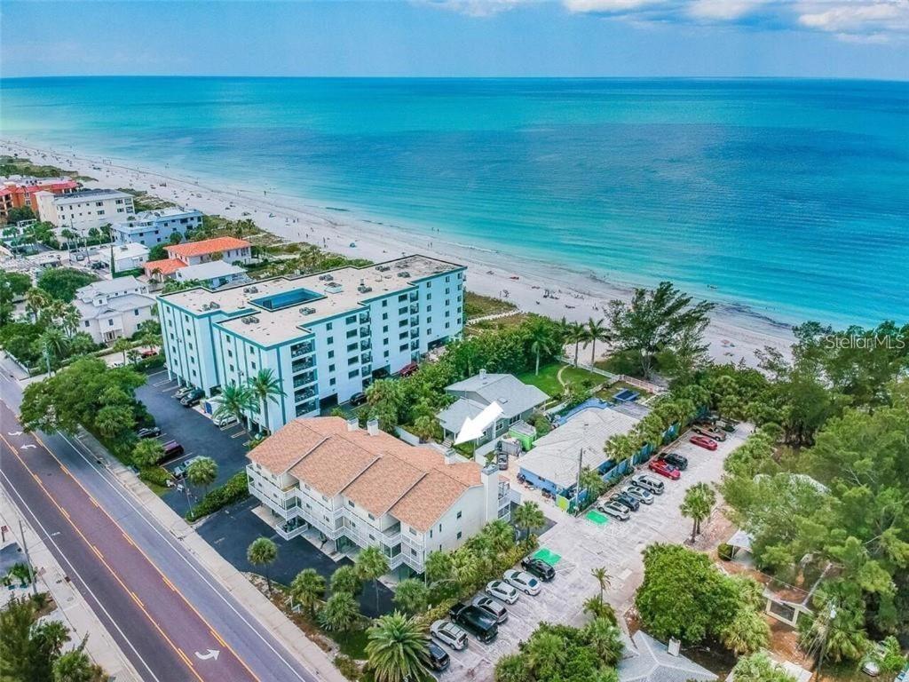 100 Steps To Beautiful Indian Rocks Beach, Oceanside, 2 Bedroom Updated Condo 클리어워터 비치 외부 사진